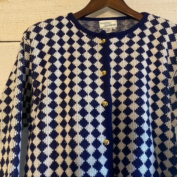 HASTING AND SMITH CHECKERED SWEATER Size Medium in Navy and White - Picture 2 of 12